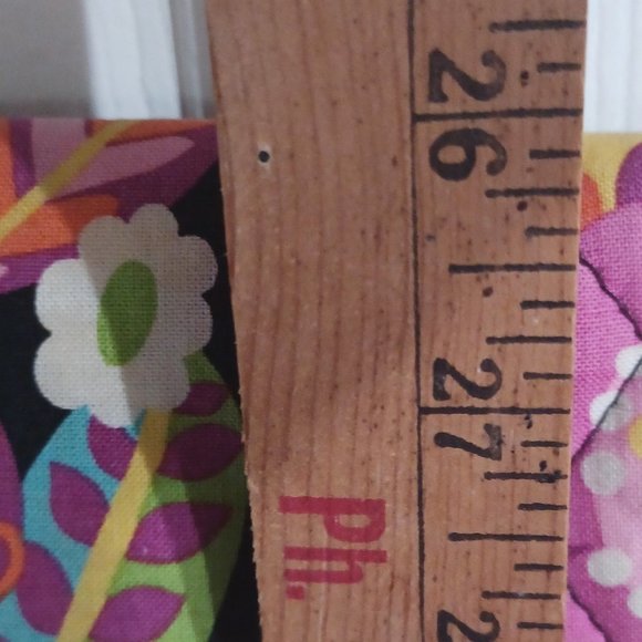 Vera Bradley VaVa Bloom small wristlet sized Crossbody-retired pattern, $ DROP!! - Picture 7 of 9